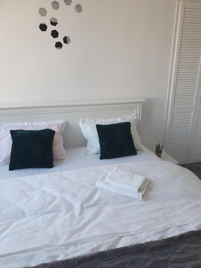 Apartament Tiron In Centru Orasului Gura Humorului Extérieur photo