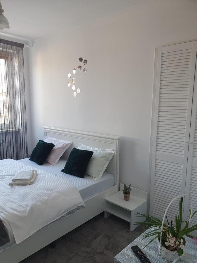 Apartament Tiron In Centru Orasului Gura Humorului Extérieur photo